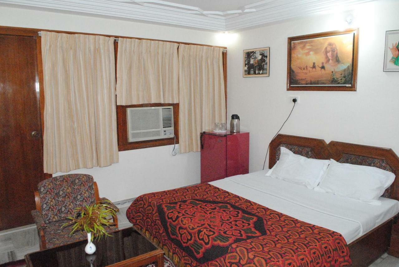 Geetco Hotel Jalor Exterior foto