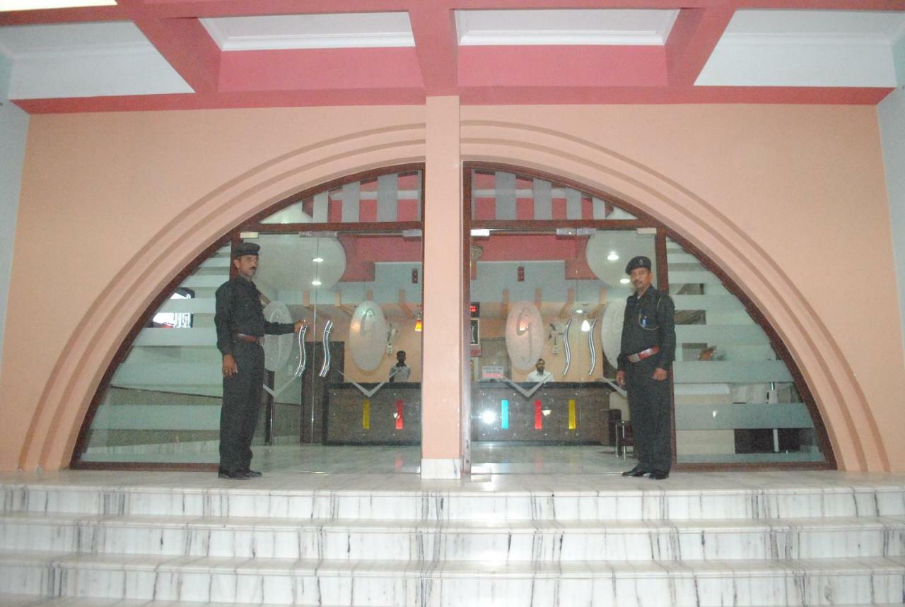 Geetco Hotel Jalor Exterior foto