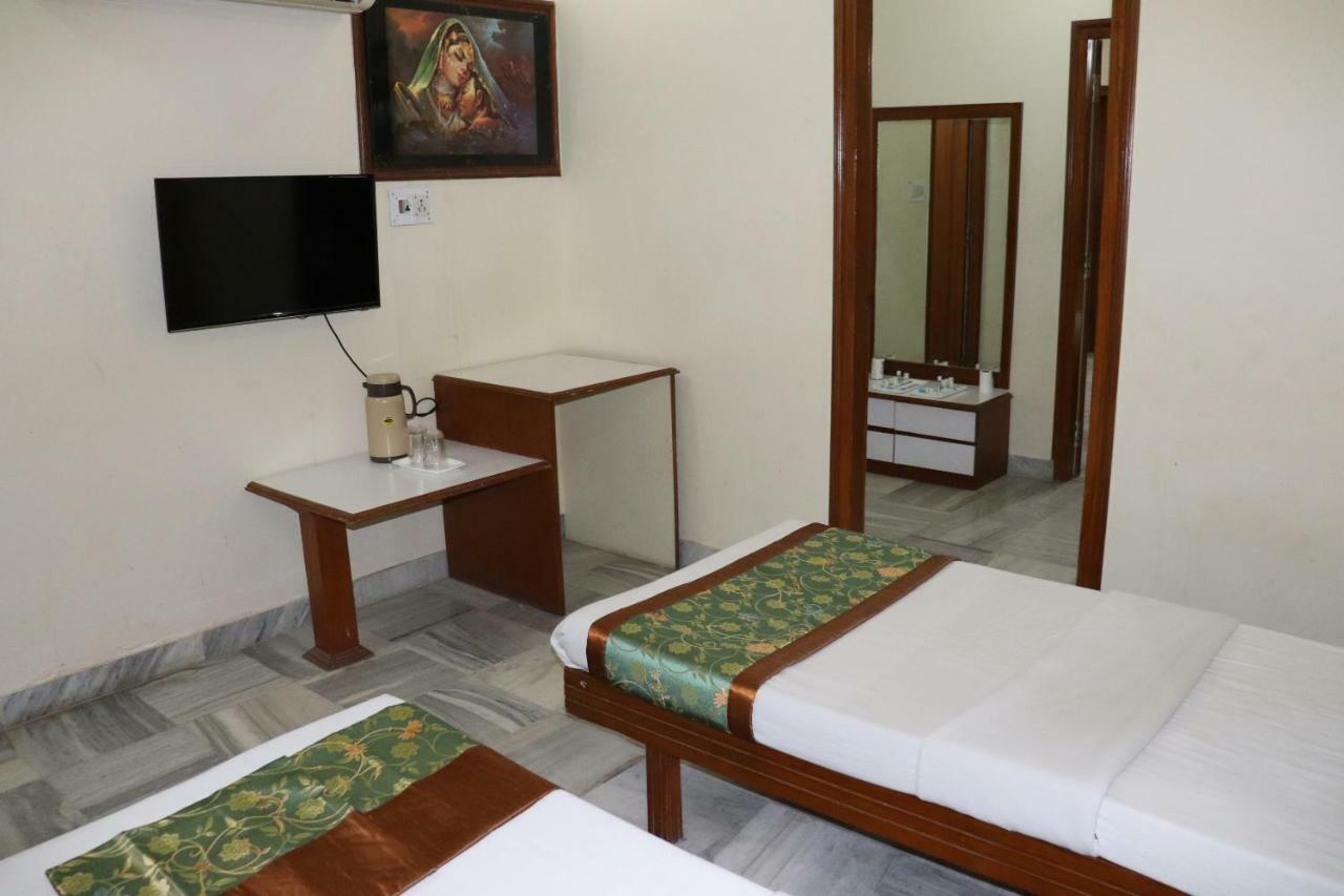 Geetco Hotel Jalor Exterior foto