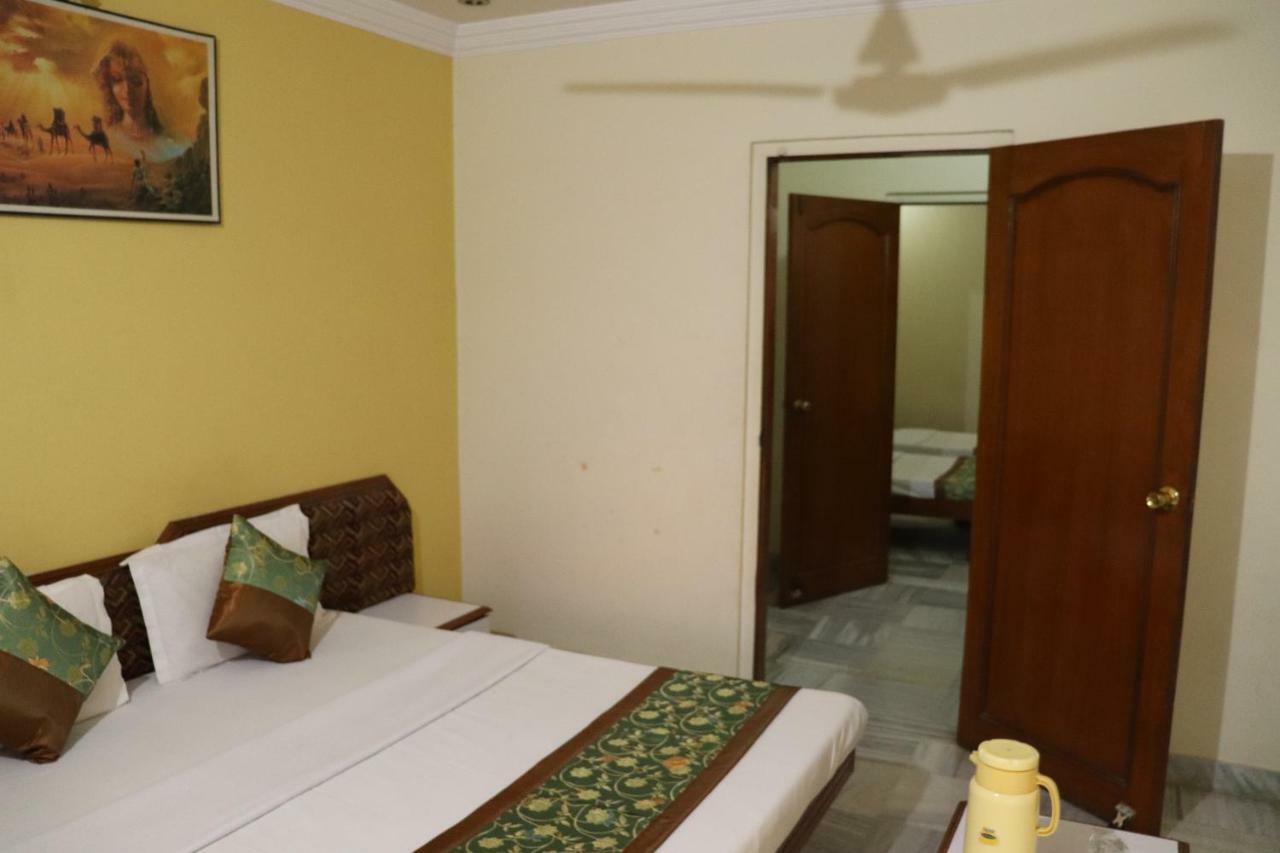Geetco Hotel Jalor Exterior foto